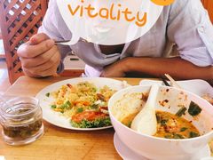 -J Daeng Seafood