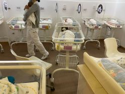 -海豚湾高端月子会所(黄浦店)