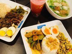 -Pier 21 (Terminal 21 Asok)