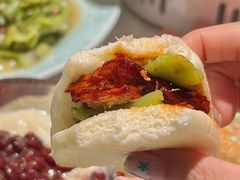 红烧肉佐夹饼馍-五马集·海鲜·温州大牌档(黑金冠五马街十字路口店)