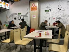 -扬州小吃(延安西路店)