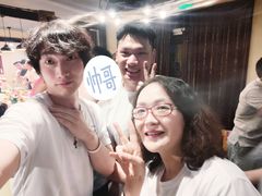 -小草屋轰趴馆别墅派对新场团建家庭聚会