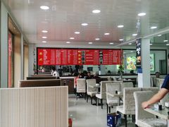 大堂-老舅老蒙肉饼非遗店(一店)