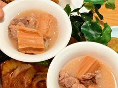 -莲餐厅·湖北菜·潜江小龙虾店(愚园路店)