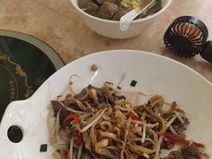 -华威达牛庄(黄埔大道西店)