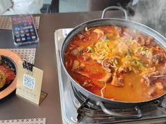 辛牛骨火锅-KCOOKING概念韩餐(世茂52+店)
