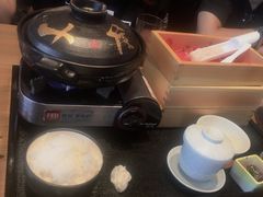-肖四女乐山跷脚牛肉(世博源店)