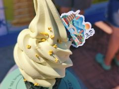 -枫叶小镇奥特莱斯