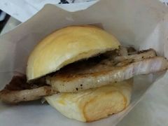 明星t骨猪扒包-L猪扒包(天河购书中心店)