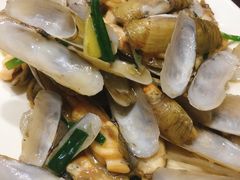 -侬佳蒸菜馆(听潮店)