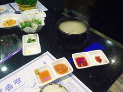 -青松馆韩国料理(香港中路佳世客店)