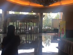 -武汉五月花大酒店(武昌火车站中南路地铁站店)