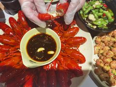 -一棠龙虾•王牌虾球(光谷天地店)