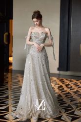 -Renee芮亦婚纱(原丽莎)