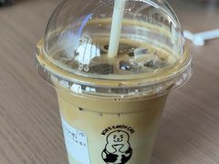 -抱抱地球咖啡馆(国家海洋博物馆店)