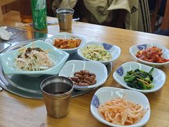 -亲昵春川鸡排(韩国美食街店)