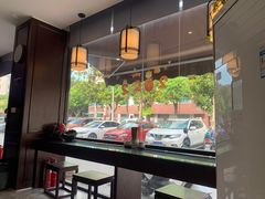 -鸿兴面馆馄饨小笼(稻香店)
