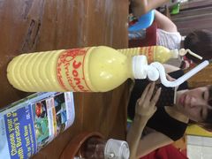 Jonah's&nbsp;Shakes-Jonah's Fruit Shake & Snack Bar