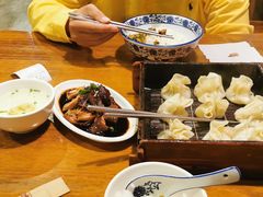 -张家巷美食(南浔店)