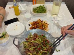 -鑫巴蜀小镇 · 水煮鱼专研店(玉桥店)