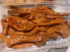 鸭小肚-蓝精灵饺子店