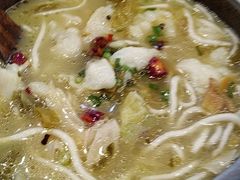 -周鱼小馆石锅酸菜鱼(活力汇店)