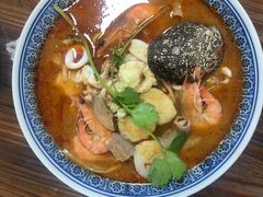 -亚忠小吃店(曾厝垵店)