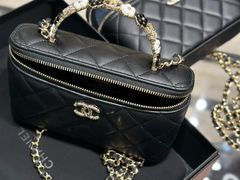 -CHANEL(ifs国际金融店)