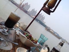 吞拿鱼橄榄沙拉-喜洲吧·江畔老船厂·庭院餐厅(喜临院店)