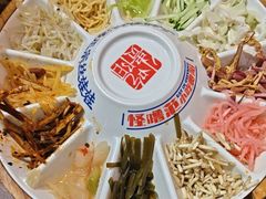 -怪噜范·老贵阳街头名小吃(鸿通城店)