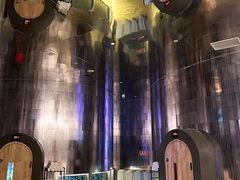 -涨巢·潮玩水疗局