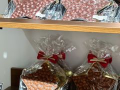 -Laderach 莱德拉(上海环贸iapm店)