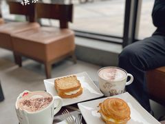 -星巴克臻选(惠州华贸天地1楼店)