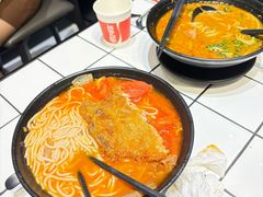 -肥汁米蘭香港米线(长宁来福士店)
