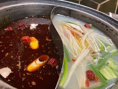 -唇辣号重庆老火锅(亦庄店)