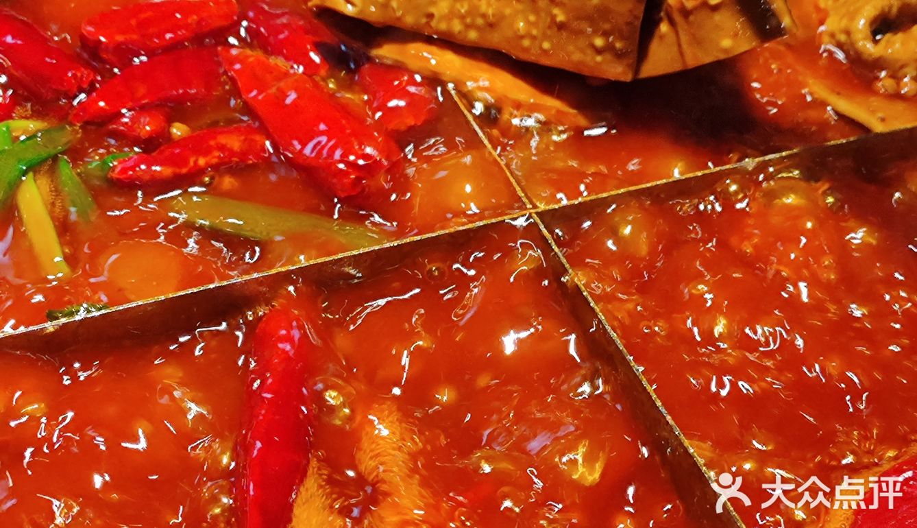 美食合集（31）｜新街里的这家九宫格火锅也太🔥了吧