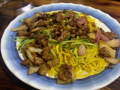 烤肉黄面-伊犁羊杂馆