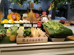 -京彩臻品火锅