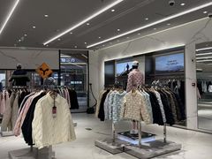 -百联奥特莱斯广场(武汉盘龙店)