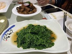 -鹿港小镇经典老上海菜(长乐路店)