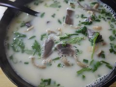 -津津老鸭粉丝馆(正东路店)