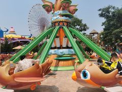 -七彩云南欢乐世界