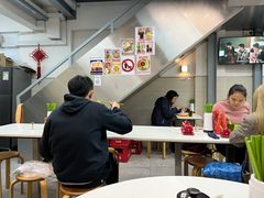 -缅华南国小食店