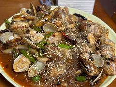 -亲昵春川鸡排(韩国美食街店)