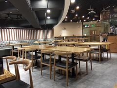 大堂-吴草鸡爪오초닭발韩食堂(融恒盈嘉中心店)