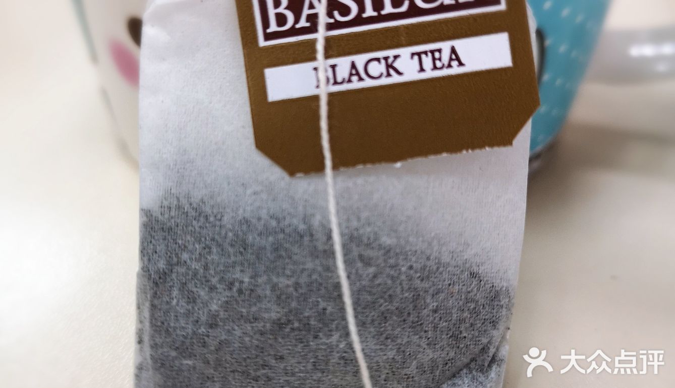 精致下午茶，颜值和口味兼顾的玫瑰鲜奶茶