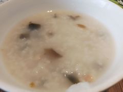 -老乡鸡(南京龙池地铁站蓝郡店)
