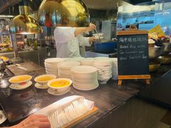 -圣丰索菲特·2 On 988 Café 自助餐厅