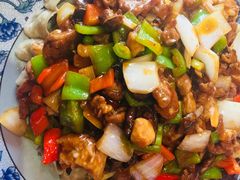羊肉口蘑焖莜面-王村姑老土炕莜面村(桥东店)