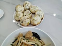 -老西白点心店